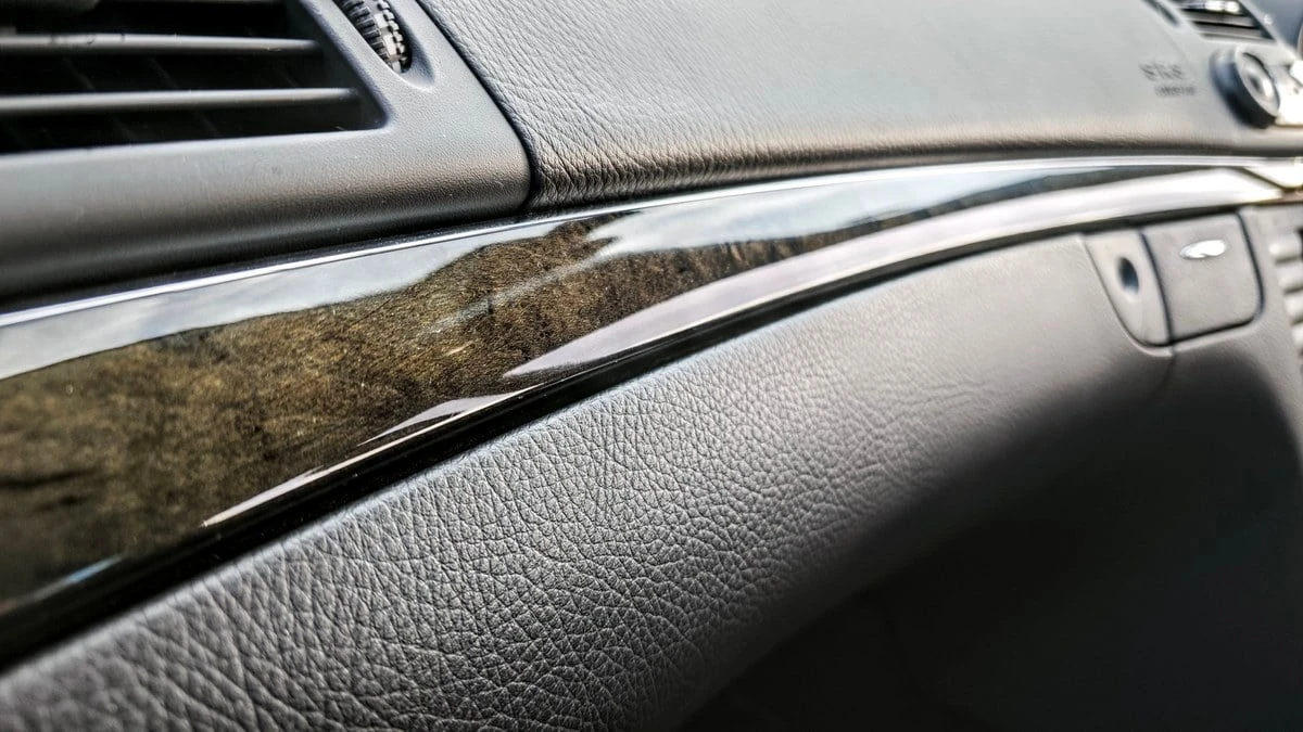 2005 Mercedes-Benz E-Class - Image 18 of 30