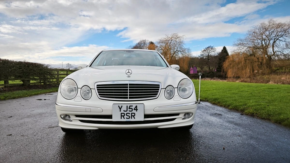 2005 Mercedes-Benz E-Class - Image 19 of 30