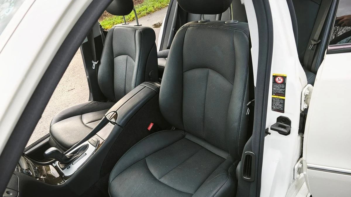 2005 Mercedes-Benz E-Class - Image 8 of 30
