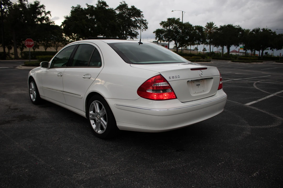 2005 Mercedes-Benz W211 E-Class - Image 13 of 31