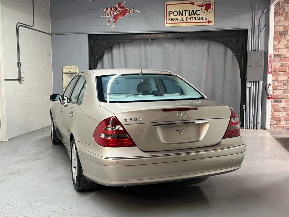 2005 Mercedes-Benz W211 E-Class - Image 16 of 31