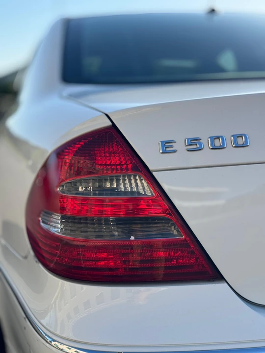 2005 Mercedes-Benz W211 E-Class - Image 18 of 31