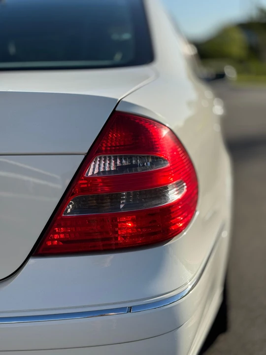2005 Mercedes-Benz W211 E-Class - Image 20 of 31