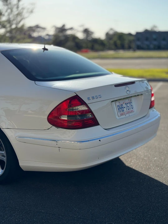 2005 Mercedes-Benz W211 E-Class - Image 16 of 31