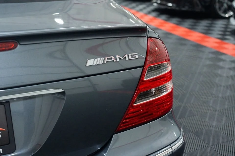 2005 Mercedes-Benz W211 E 55 & E 63 AMG - Image 10 of 20