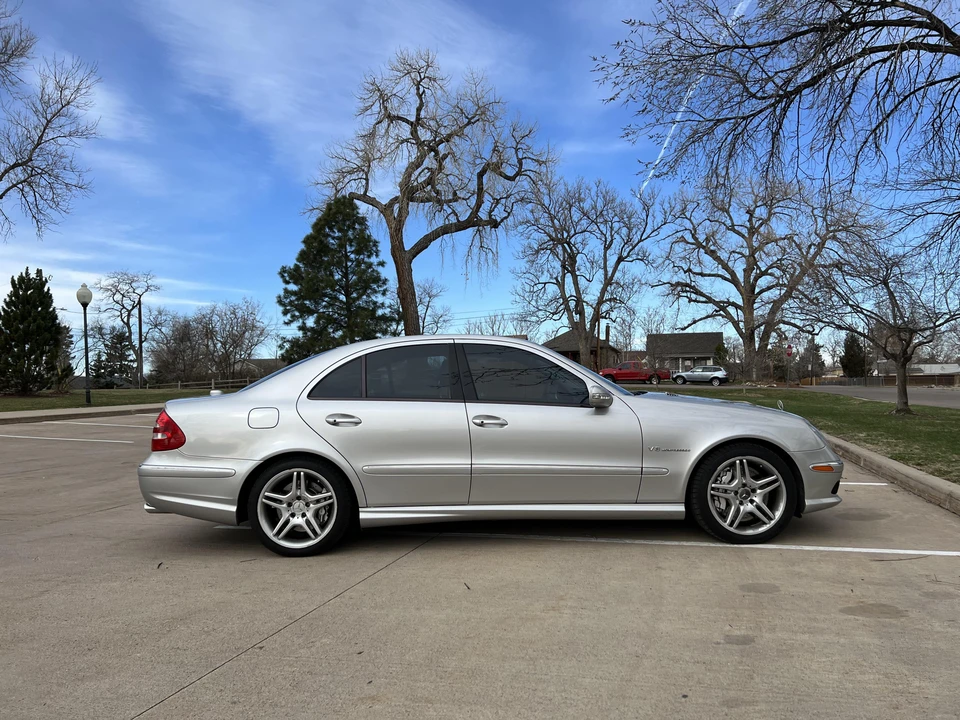 2005 Mercedes-Benz W211 E 55 & E 63 AMG - Image 12 of 25