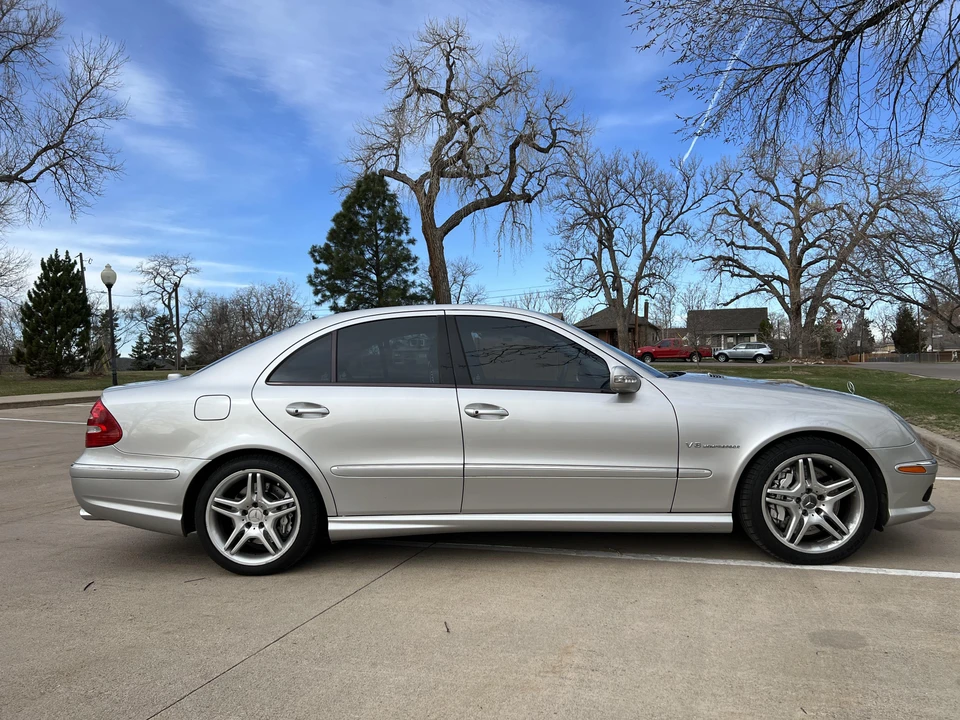 2005 Mercedes-Benz W211 E 55 & E 63 AMG - Image 10 of 25