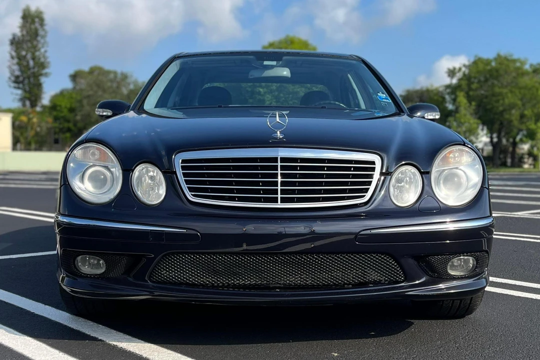 2005 Mercedes-Benz W211 E 55 & E 63 AMG - Image 2 of 31
