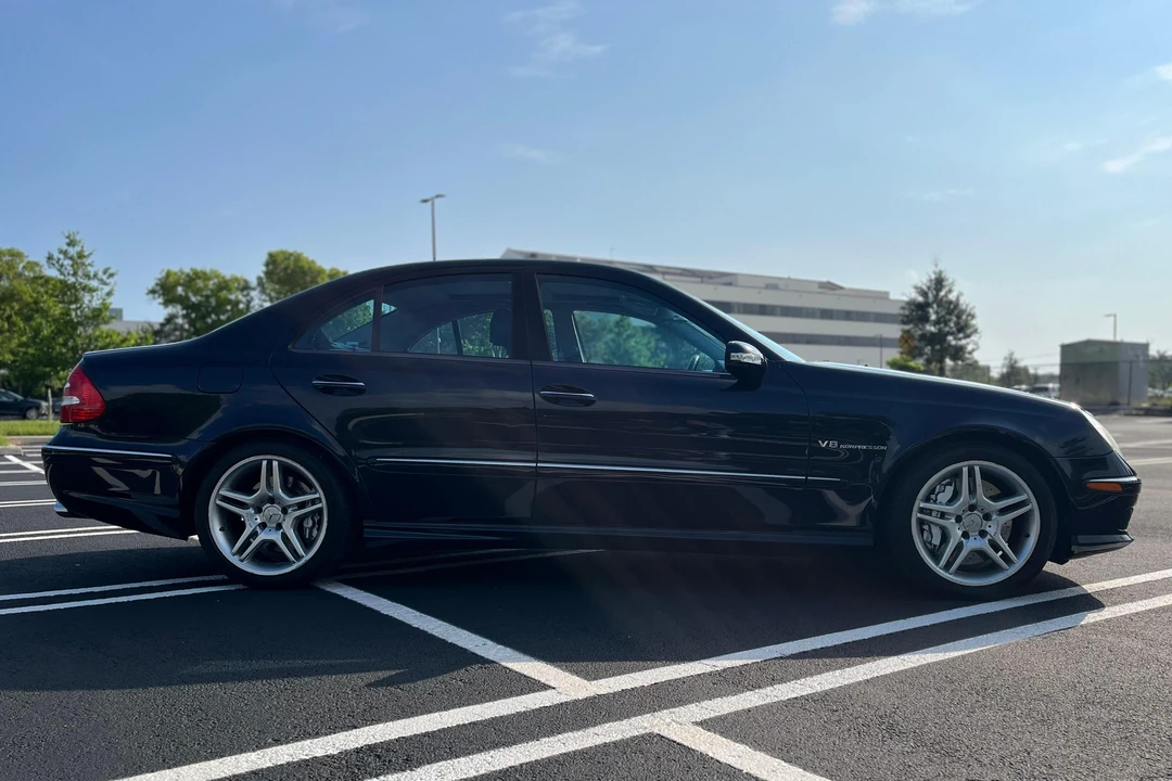 2005 Mercedes-Benz W211 E 55 & E 63 AMG - Image 3 of 31
