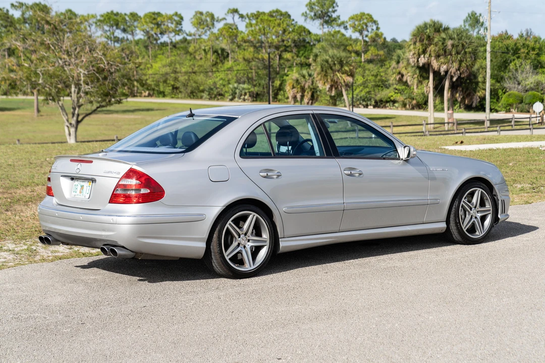 2005 Mercedes-Benz W211 E 55 & E 63 AMG - Image 7 of 31