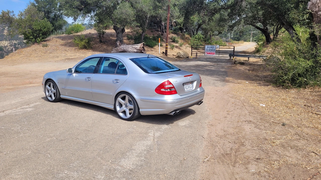 2005 Mercedes-Benz W211 E 55 & E 63 AMG - Image 12 of 31