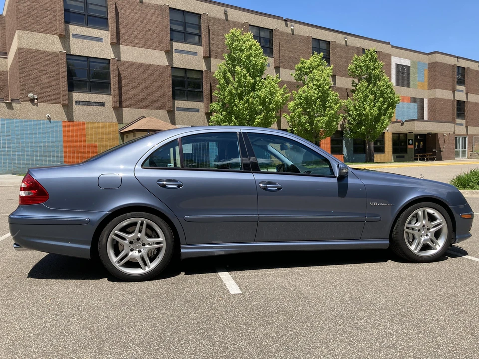 2005 Mercedes-Benz W211 E 55 & E 63 AMG - Image 12 of 31