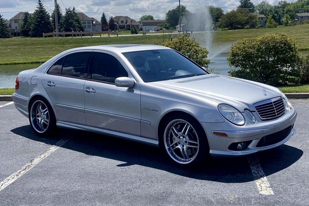 2005 Mercedes-Benz W211 E 55 & E 63 AMG - Image 2 of 31