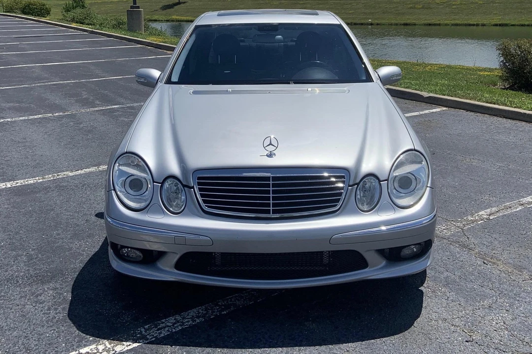 2005 Mercedes-Benz W211 E 55 & E 63 AMG - Image 5 of 31