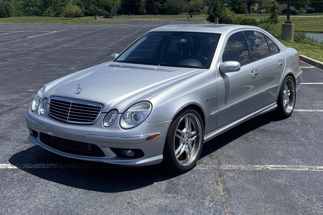 2005 Mercedes-Benz W211 E 55 & E 63 AMG - Image 7 of 31