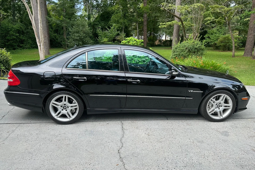 2005 Mercedes-Benz W211 E 55 & E 63 AMG - Image 3 of 31