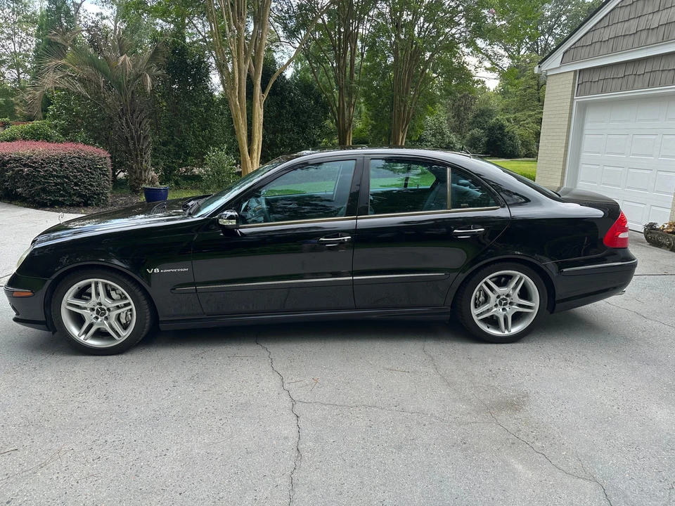 2005 Mercedes-Benz W211 E 55 & E 63 AMG - Image 9 of 31
