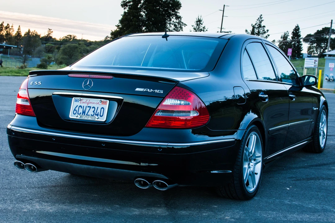 2005 Mercedes-Benz W211 E 55 & E 63 AMG - Image 4 of 31