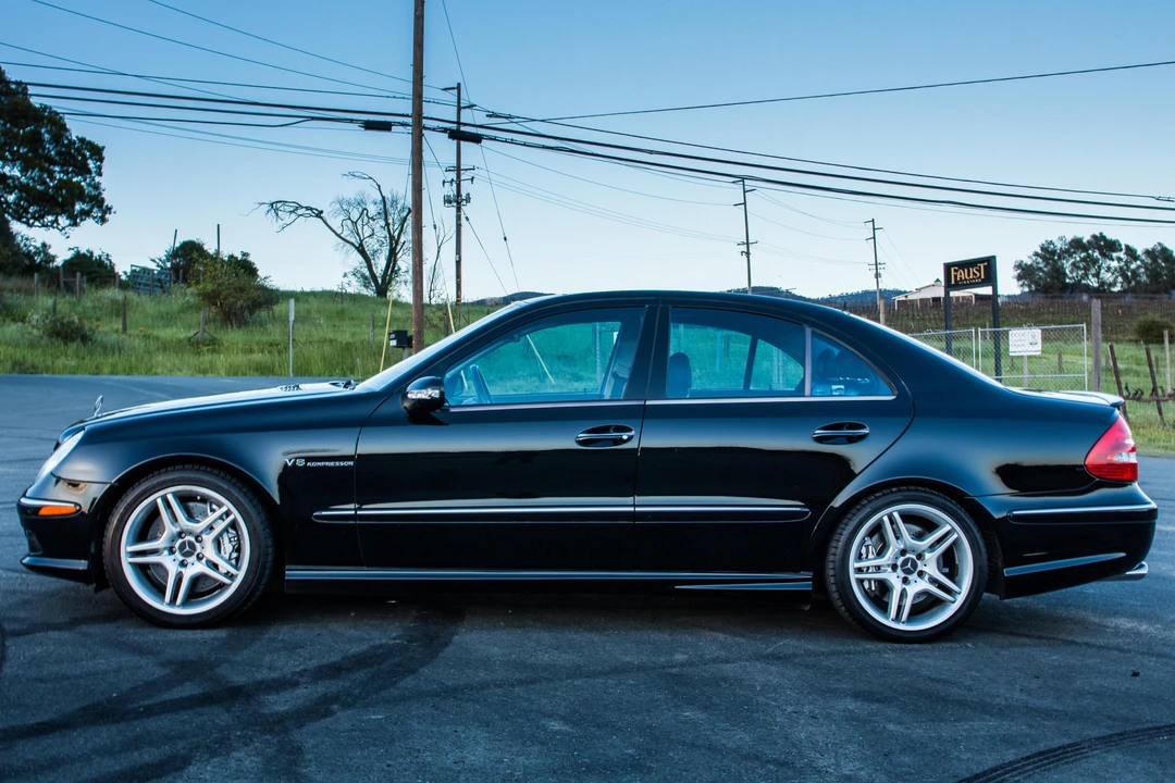 2005 Mercedes-Benz W211 E 55 & E 63 AMG - Image 3 of 31