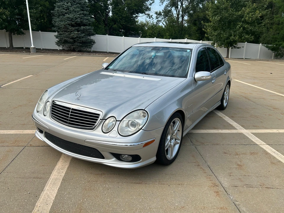 2005 Mercedes-Benz W211 E 55 & E 63 AMG - Image 9 of 31