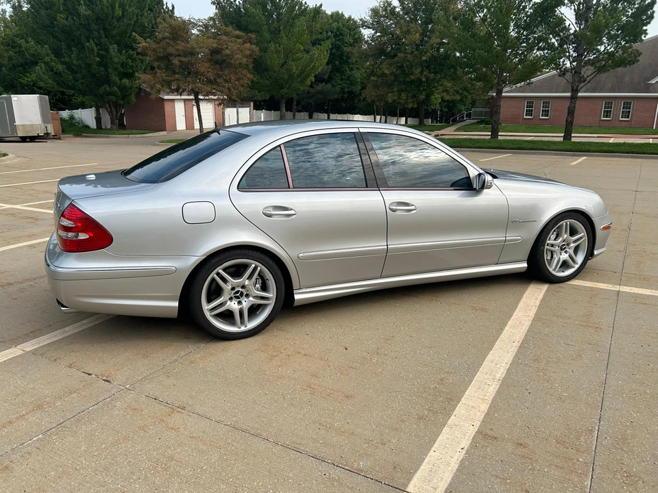 2005 Mercedes-Benz W211 E 55 & E 63 AMG - Image 18 of 31