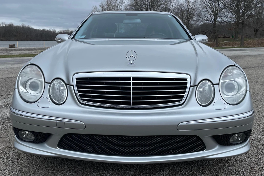2005 Mercedes-Benz W211 E 55 & E 63 AMG - Image 2 of 31