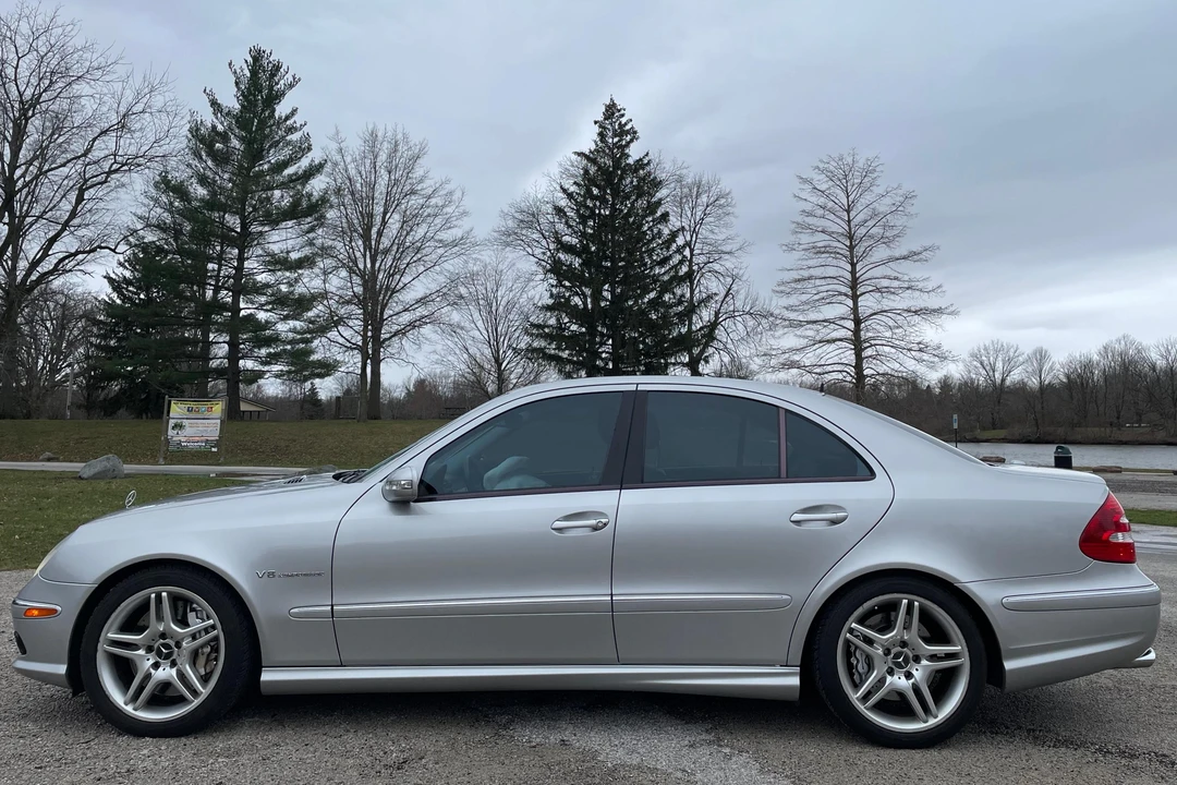 2005 Mercedes-Benz W211 E 55 & E 63 AMG - Image 3 of 31