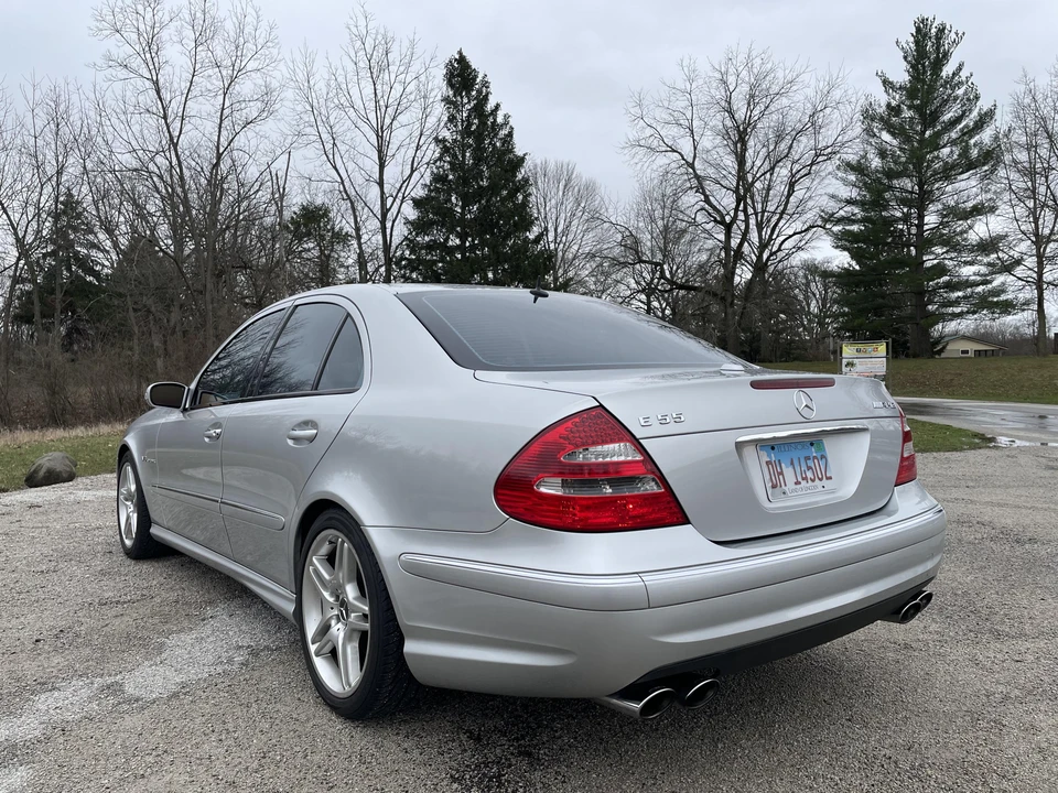 2005 Mercedes-Benz W211 E 55 & E 63 AMG - Image 17 of 31