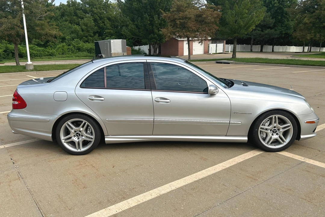 2005 Mercedes-Benz W211 E 55 & E 63 AMG - Image 3 of 31