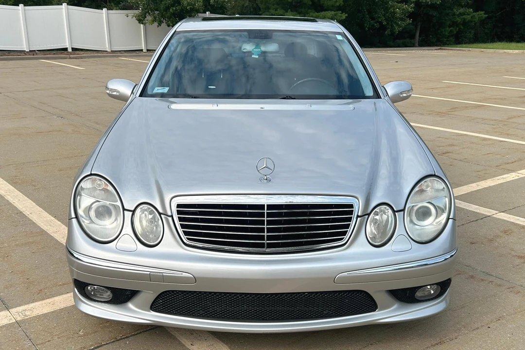 2005 Mercedes-Benz W211 E 55 & E 63 AMG - Image 2 of 31