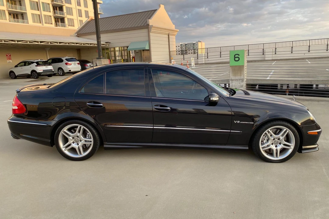 2005 Mercedes-Benz W211 E 55 & E 63 AMG - Image 3 of 31