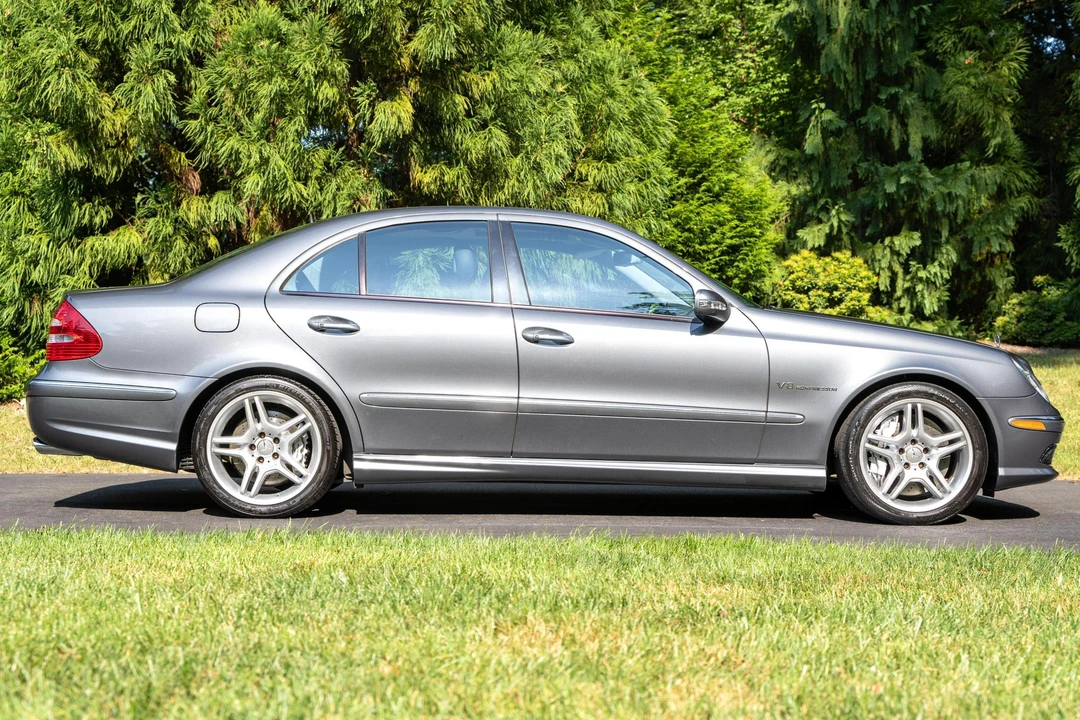 2005 Mercedes-Benz W211 E 55 & E 63 AMG - Image 3 of 31