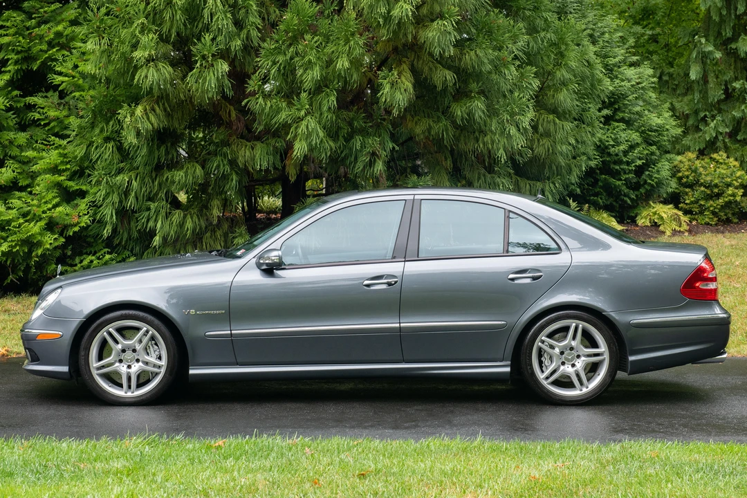 2005 Mercedes-Benz W211 E 55 & E 63 AMG - Image 8 of 31