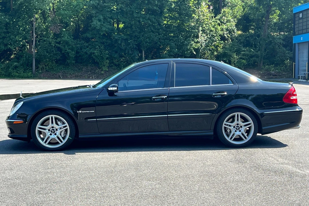 2005 Mercedes-Benz W211 E 55 & E 63 AMG - Image 3 of 31