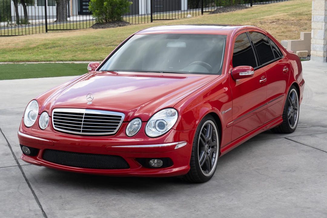 2005 Mercedes-Benz W211 E 55 & E 63 AMG - Image 2 of 31