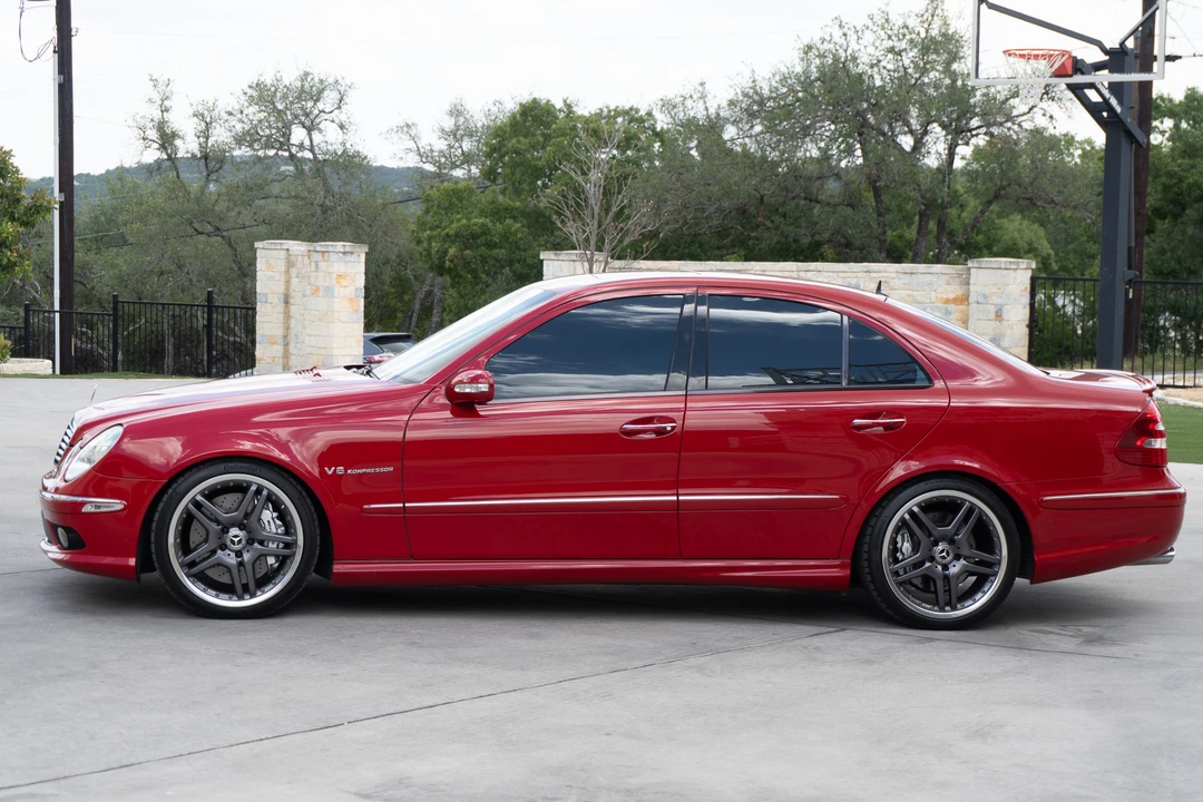 2005 Mercedes-Benz W211 E 55 & E 63 AMG - Image 5 of 31