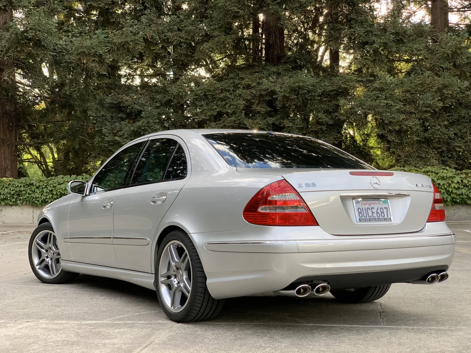 2005 Mercedes-Benz W211 E 55 & E 63 AMG - Image 12 of 31