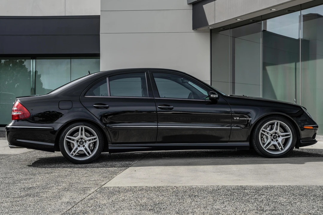 2005 Mercedes-Benz W211 E 55 & E 63 AMG - Image 3 of 31