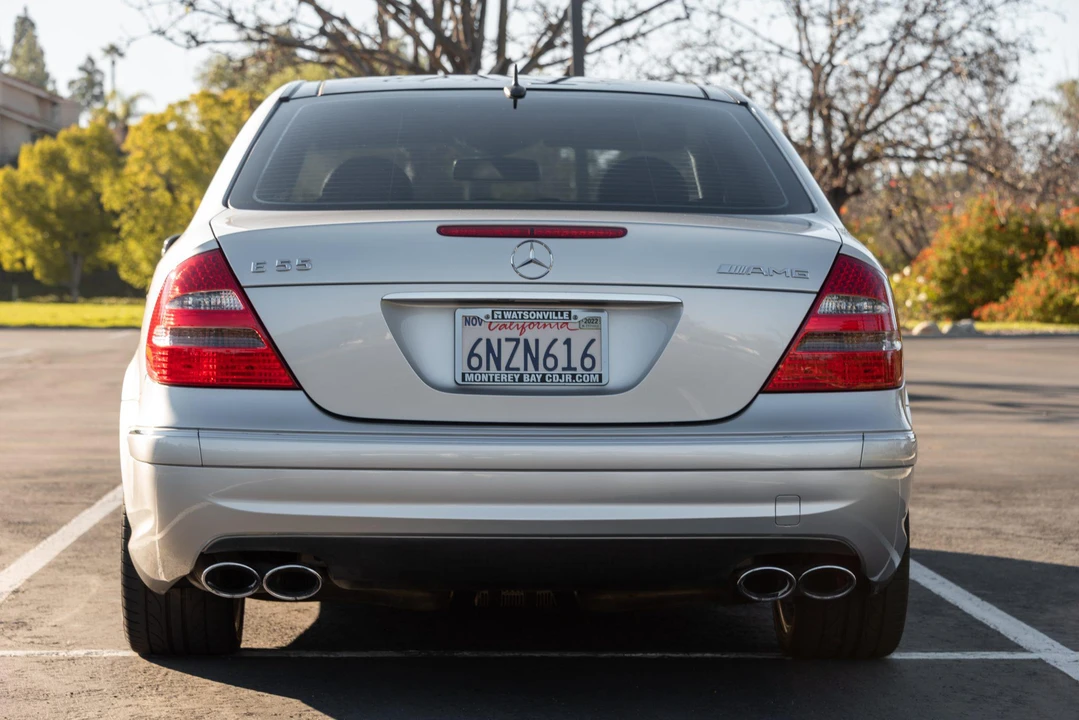 2005 Mercedes-Benz W211 E 55 & E 63 AMG - Image 12 of 17