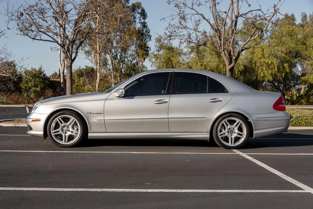 2005 Mercedes-Benz W211 E 55 & E 63 AMG - Image 9 of 17