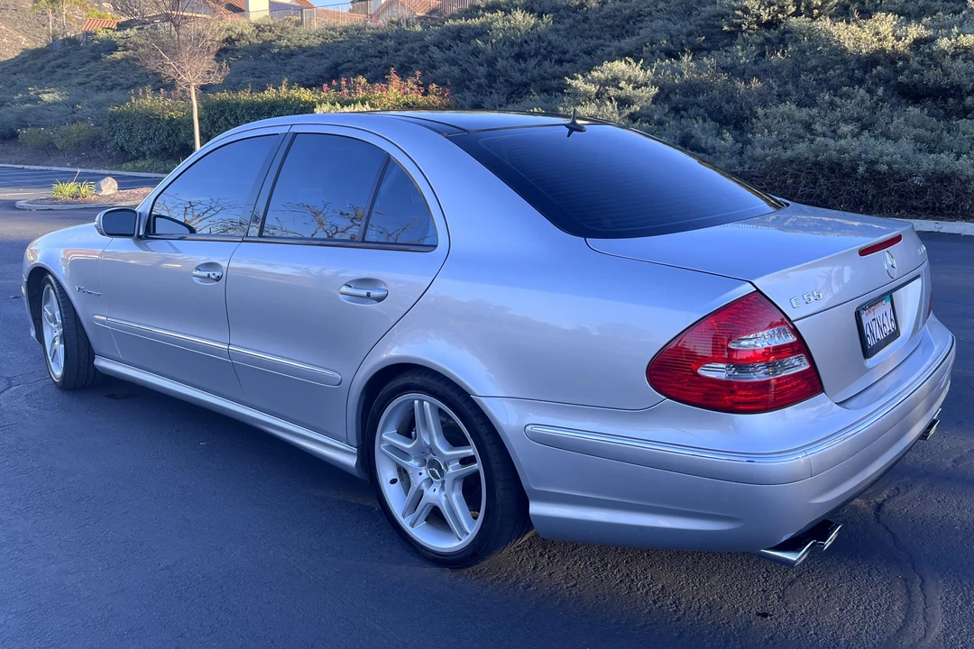 2005 Mercedes-Benz W211 E 55 & E 63 AMG - Image 4 of 17