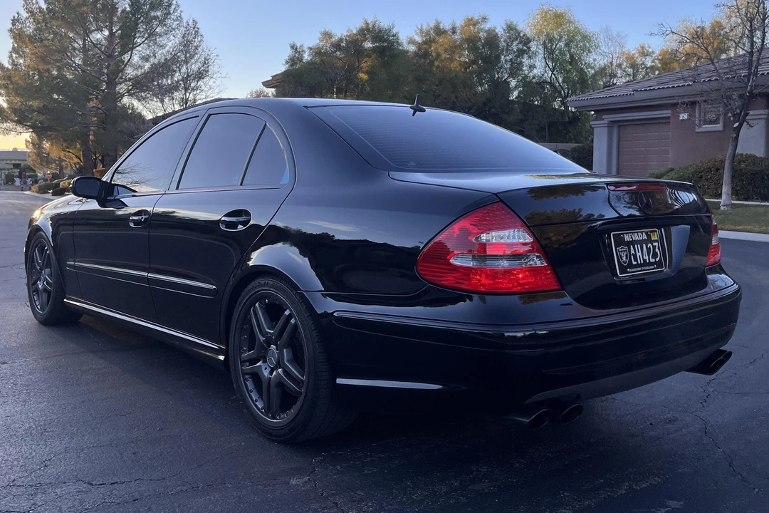 2005 Mercedes-Benz W211 E 55 & E 63 AMG - Image 4 of 31