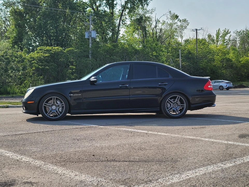 2005 Mercedes-Benz W211 E 55 & E 63 AMG - Image 11 of 31