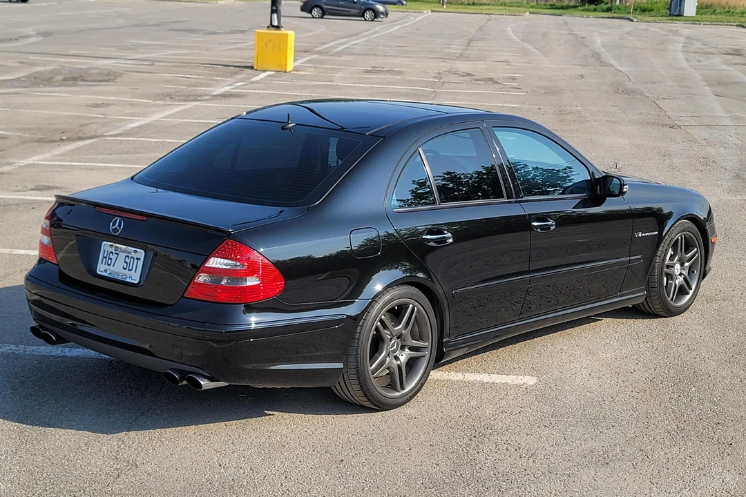 2005 Mercedes-Benz W211 E 55 & E 63 AMG - Image 4 of 31