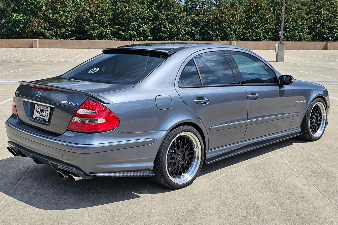 2005 Mercedes-Benz W211 E 55 & E 63 AMG - Image 4 of 31