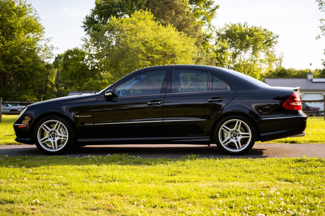 2005 Mercedes-Benz W211 E 55 & E 63 AMG - Image 15 of 31