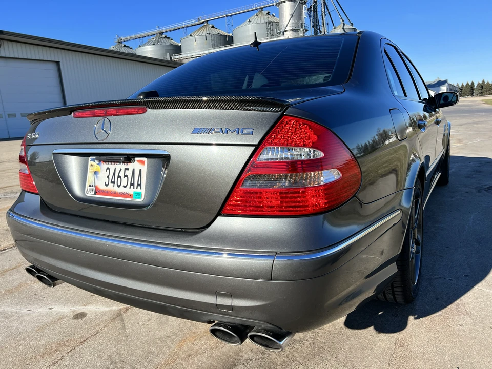 2005 Mercedes-Benz W211 E 55 & E 63 AMG - Image 17 of 31