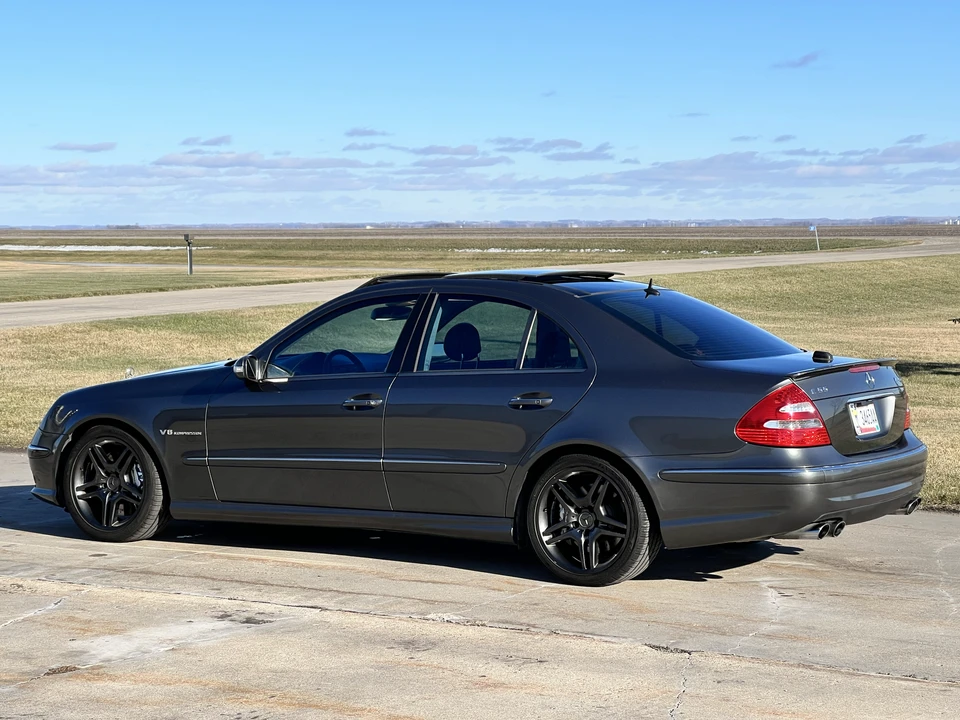 2005 Mercedes-Benz W211 E 55 & E 63 AMG - Image 12 of 31
