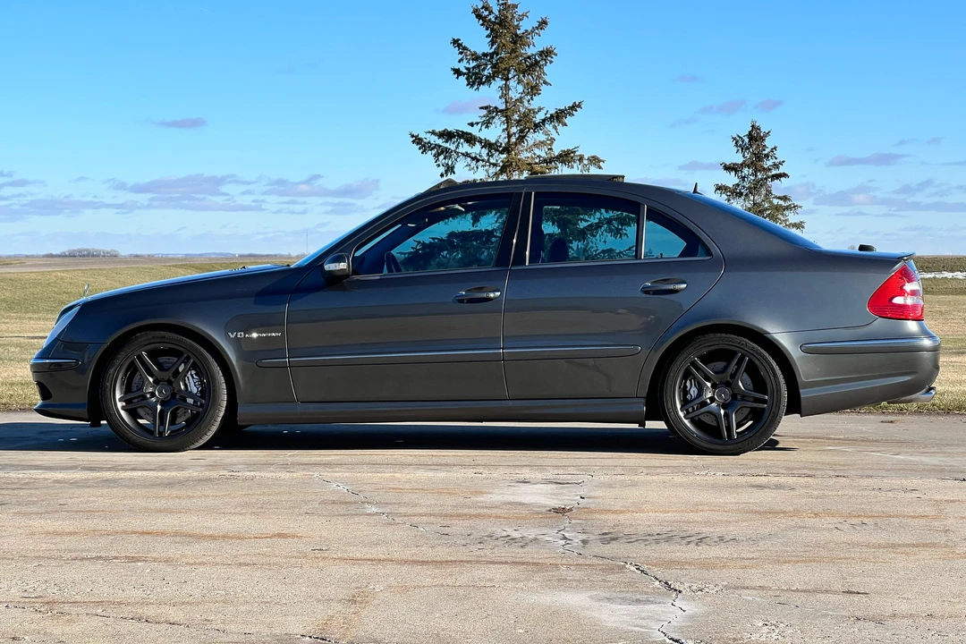 2005 Mercedes-Benz W211 E 55 & E 63 AMG - Image 4 of 31