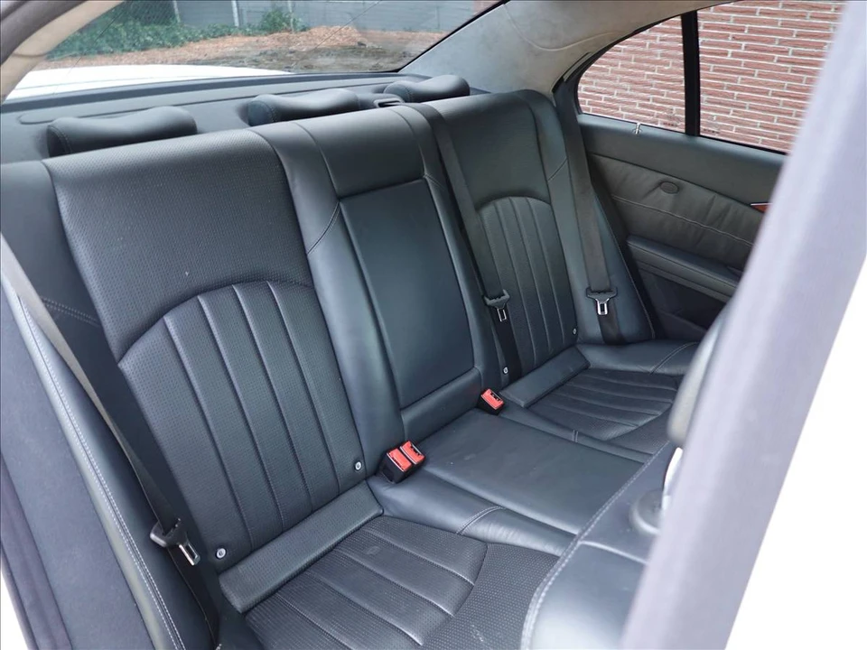 2005 Mercedes-Benz W211 E 55 & E 63 AMG - Image 18 of 24
